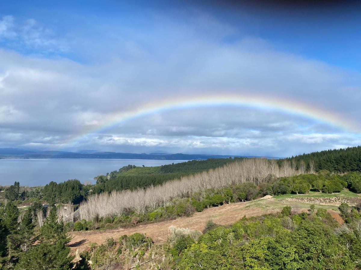 Acacia Cliffs Lodge Таупо Экстерьер фото