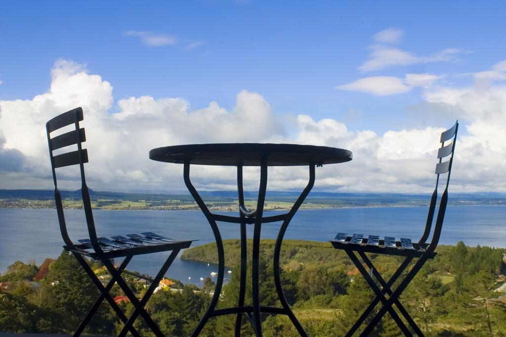 Acacia Cliffs Lodge Таупо Экстерьер фото
