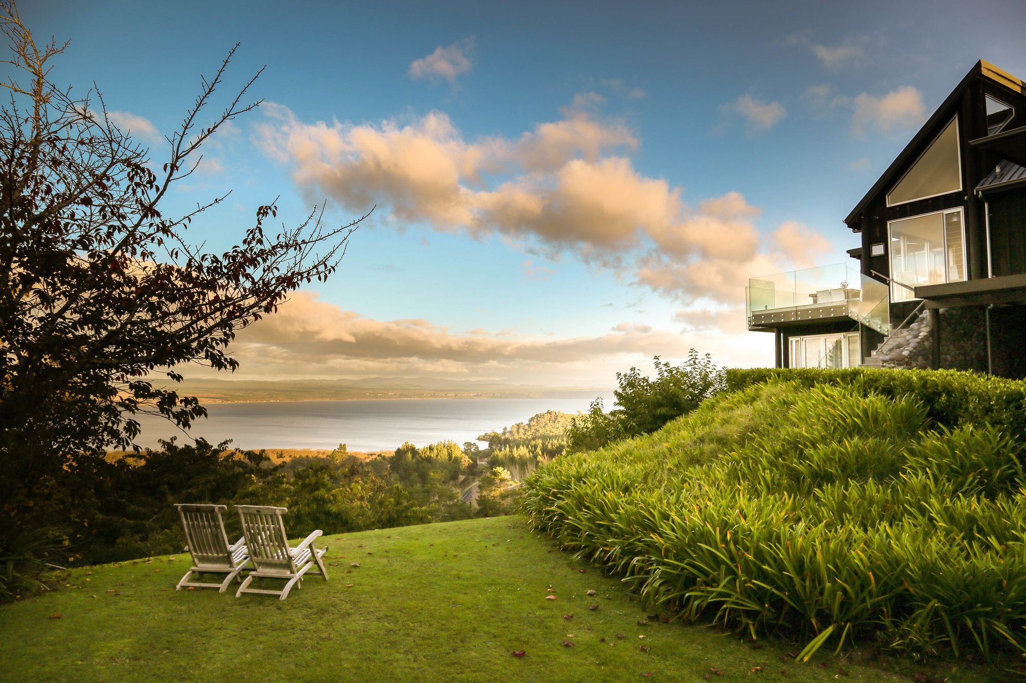 Acacia Cliffs Lodge Таупо Экстерьер фото
